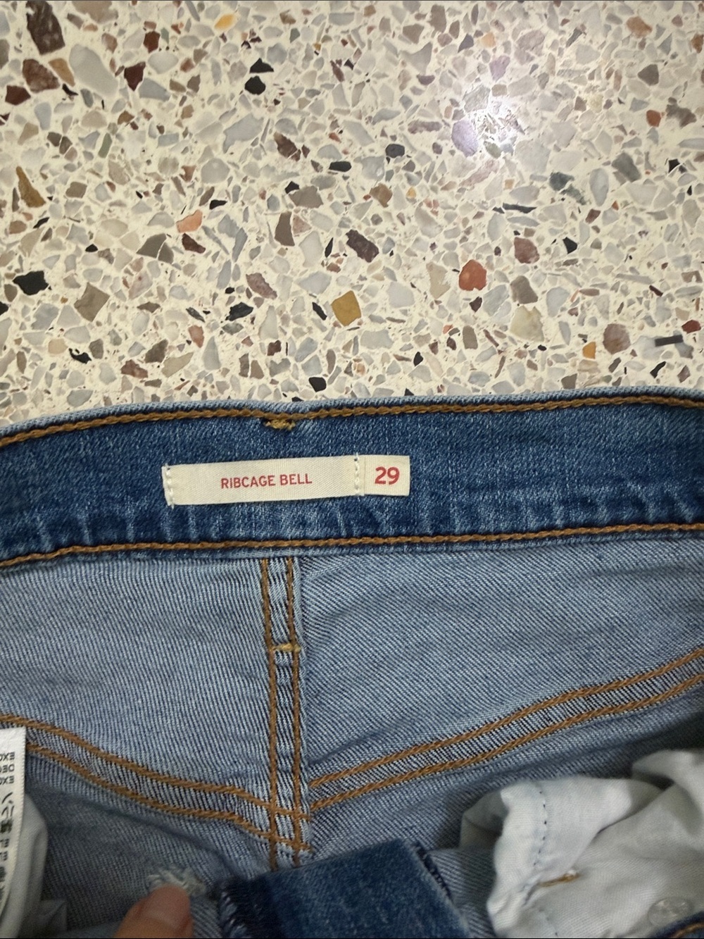 Levi’s Ribcage Bell raw hem jeans 29 high rise waist denim - Picture 4 of 7